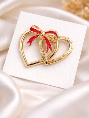 Gold Tone Double Heart Brooch Red Bow Vintage Style Love Pin Romantic Jewelry